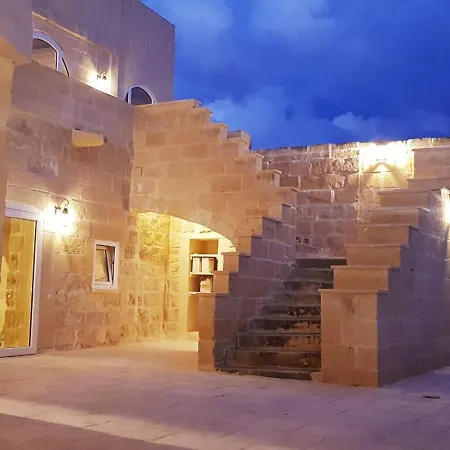 Beautifully Converted In Gozo With Large Pool And Outdoor Area * Gharb (Gozo)