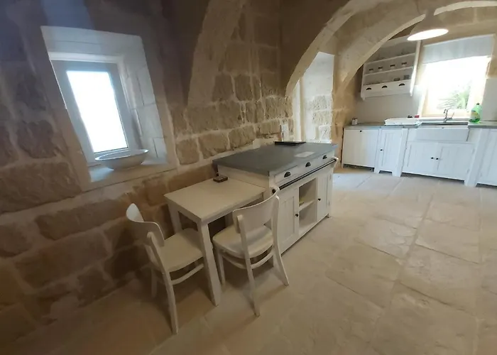 Beautifully Converted In Gozo With Large Pool And Outdoor Area *
