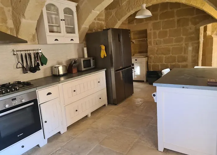 Beautifully Converted In Gozo With Large Pool And Outdoor Area