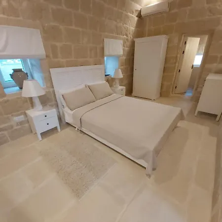 Beautifully Converted In Gozo With Large Pool And Outdoor Area Holiday home Gharb (Gozo)