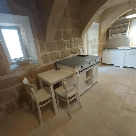 Beautifully Converted In Gozo With Large Pool And Outdoor Area *