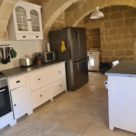 Beautifully Converted In Gozo With Large Pool And Outdoor Area