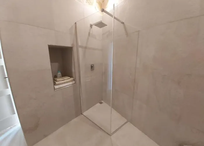 Beautifully Converted In Gozo With Large Pool And Outdoor Area * Għarb